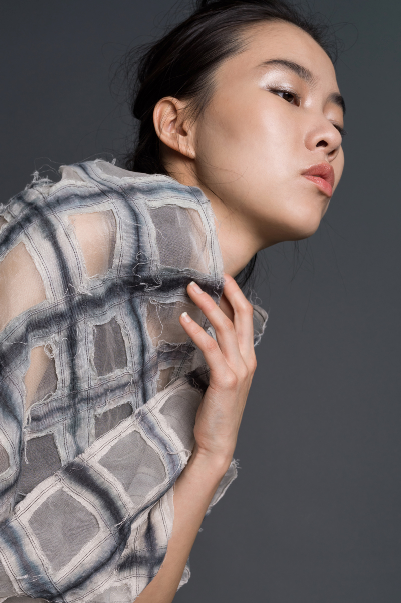 Amy Nguyen Textiles - still. - Windows Wrap